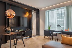 ANDAZ MUNICH SCHWABINGER TOR, BY HYATT