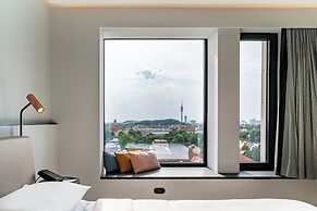 ANDAZ MUNICH SCHWABINGER TOR, BY HYATT