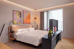 ANDAZ MUNICH SCHWABINGER TOR, BY HYATT