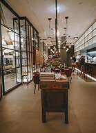 ANDAZ MUNICH SCHWABINGER TOR, BY HYATT