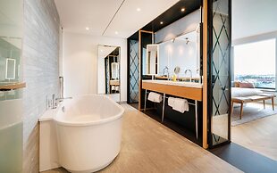 ANDAZ MUNICH SCHWABINGER TOR, BY HYATT
