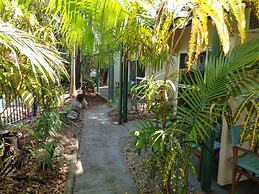 Rainforest Motel