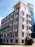 Hotel Hilltop International