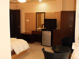 Hotel Hilltop International