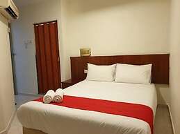Fully Hotel Desa Tebrau