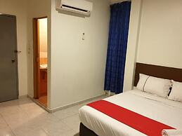 Fully Hotel Desa Tebrau