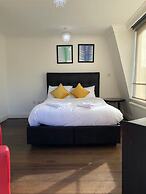 Hans road Apartment