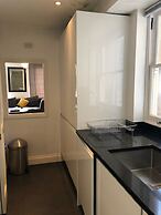 Hans road Apartment