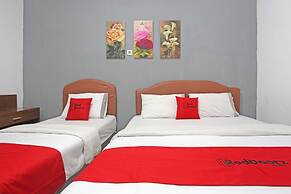 RedDoorz @ Soekarno Hatta 2