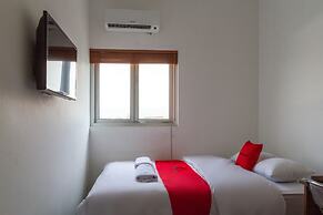 RedDoorz @ Malabar Street