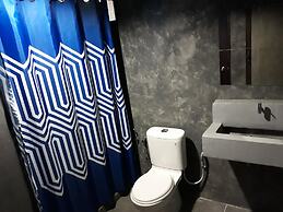 MODEST Studio Apartment