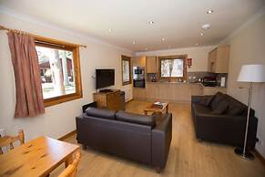 Invercauld Lodges