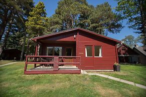 Invercauld Lodges