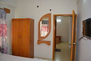 Hotel Pink Shore