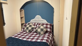 NorthField Holiday Park (31874695)