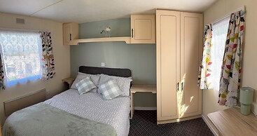 NorthField Holiday Park (31874695)