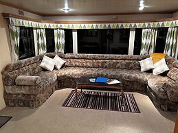 NorthField Holiday Park (31874695)