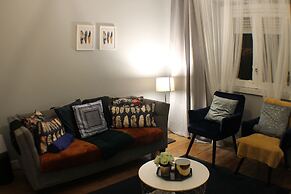 La Petit Maison