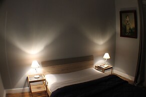 La Petit Maison