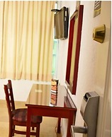 Paradise Inn