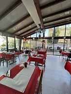 Hotel Les Cigalons