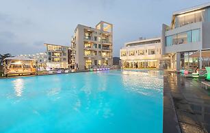 La Terrace Resort