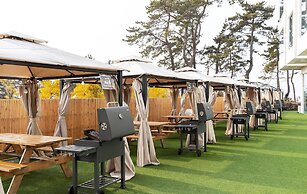 La Terrace Resort