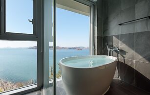 La Terrace Resort