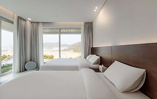 La Terrace Resort