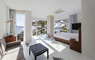 La Terrace Resort