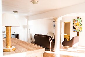 Villa Yrondi