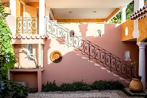 Villa Yrondi