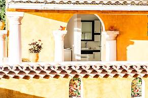 Villa Yrondi