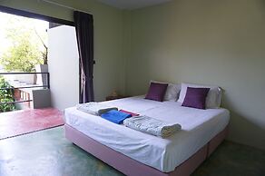 Home Phang-Nga Guesthouse