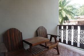 Thumneab Guesthouse