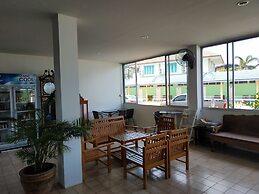 Thawat Hotel
