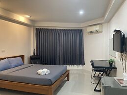Thawat Hotel