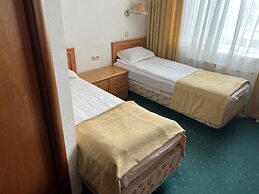 Green Hotel Atyrau