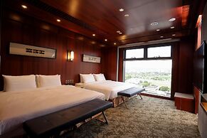 Kloud Hotel