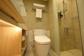 Kloud Hotel