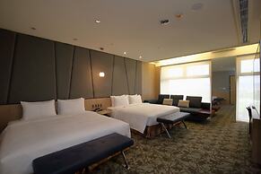Kloud Hotel