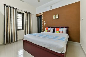 OYO 19135 Home Exotic 2BHK Kalpetta