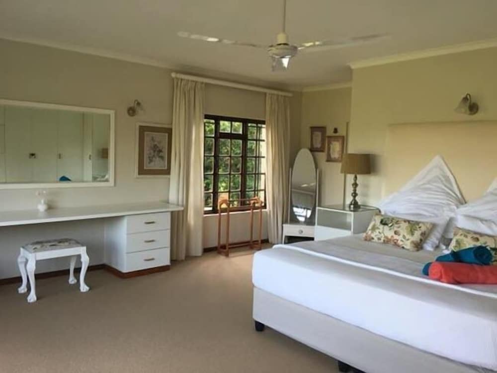 Salt Rock Manor