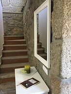 Bernardes House