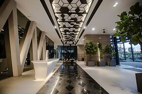 Expressionz Professional Suites by iHost Homes 2