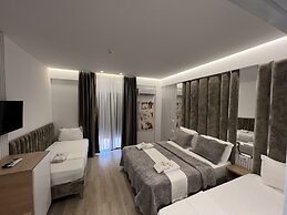 Ilio Boutique Hotel