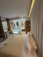 Ilio Boutique Hotel