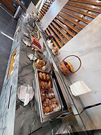 Ilio Boutique Hotel