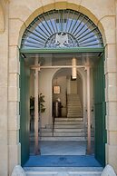 Villa Lanzirotti Luxury Property