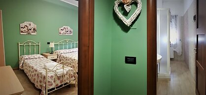 Glamour Bed And Breakfast